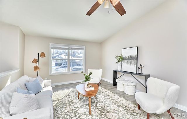 345 Touchdown Drive, Foristell, MO 63348