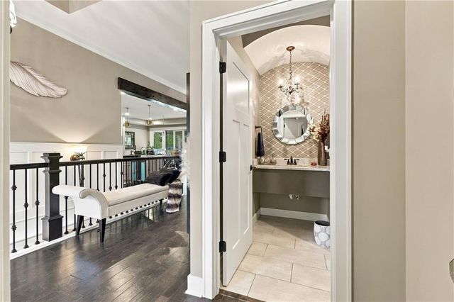 11559 S ROUNDTREE Street, Olathe, KS 66061