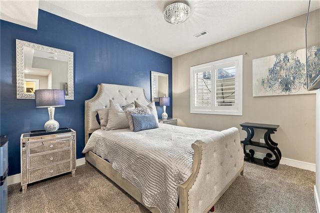 11559 S ROUNDTREE Street, Olathe, KS 66061