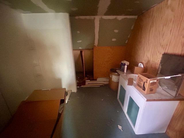 2760 N Three Rivers Road, Gladwin, MI 48624