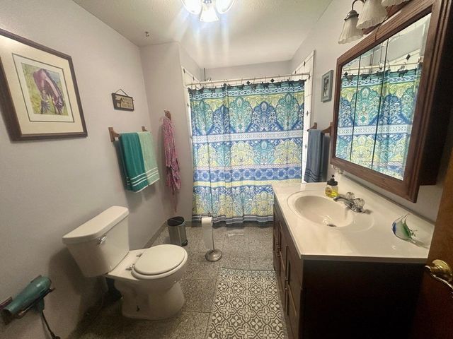 2760 N Three Rivers Road, Gladwin, MI 48624