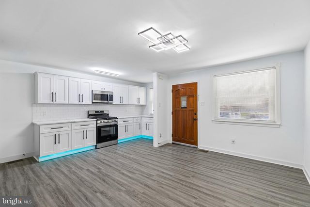 5836 BUSTLETON AVE, Philadelphia, PA 19149