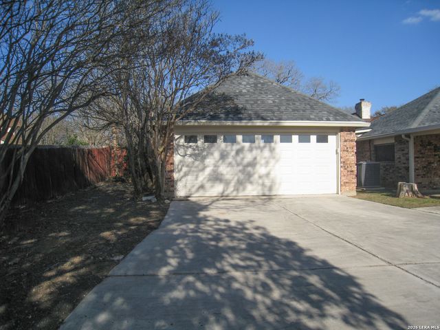 3433 Foxbriar, Schertz, TX 78154