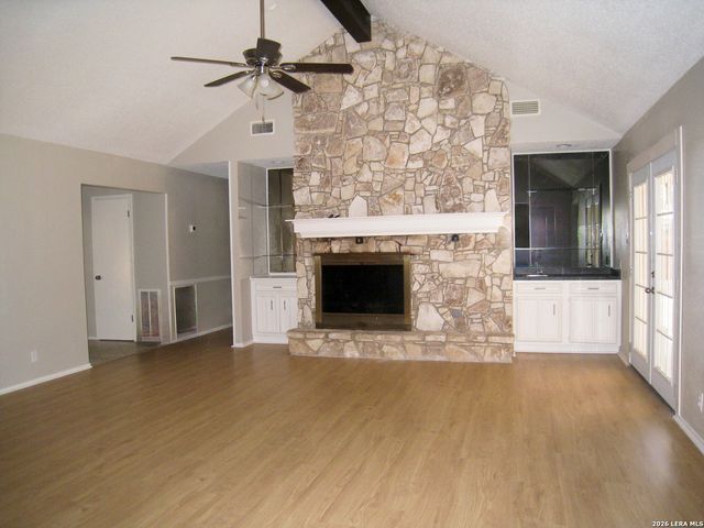 3433 Foxbriar, Schertz, TX 78154