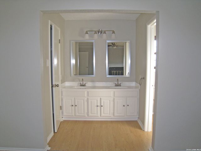 3433 Foxbriar, Schertz, TX 78154