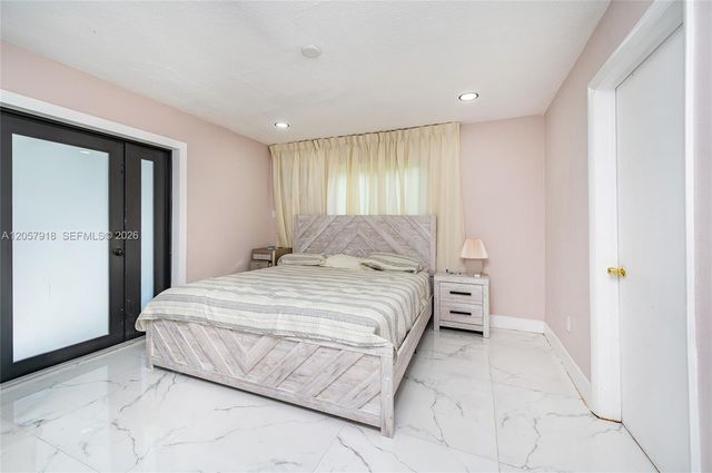 3000 NW 13th st, Miami, FL 33125