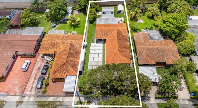 3000 NW 13th st, Miami, FL 33125