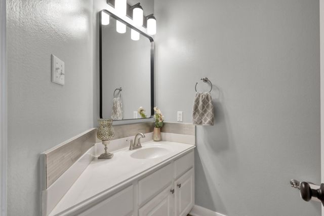 22 Brywood Place, Spring, TX 77382