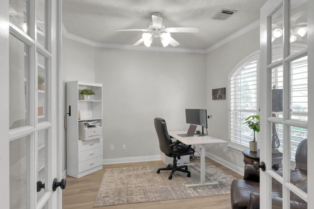 22 Brywood Place, Spring, TX 77382