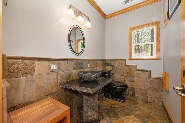 701 Sawmill Rd, Alta, CA 95701