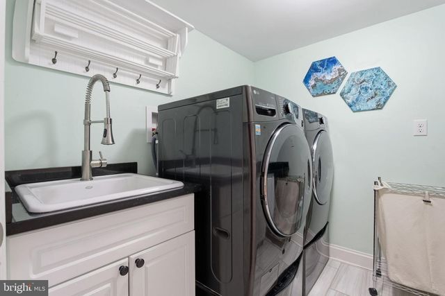 214 PROVIDENCE RD, Annapolis, MD 21409