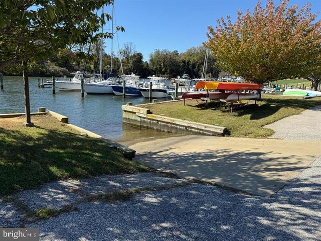 214 PROVIDENCE RD, Annapolis, MD 21409