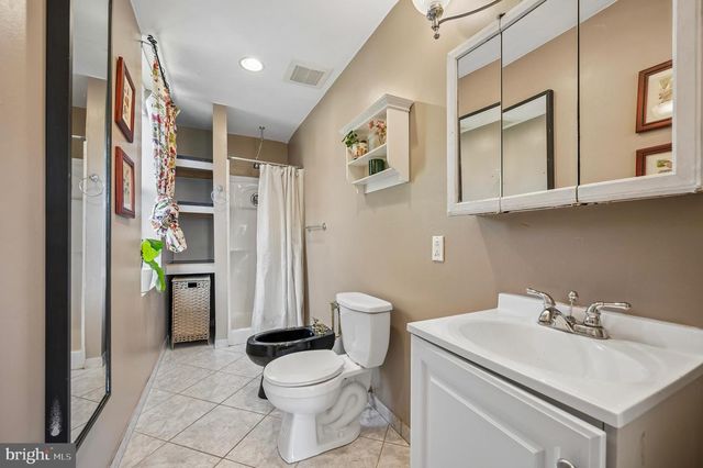 229 W HANSBERRY ST, Philadelphia, PA 19144