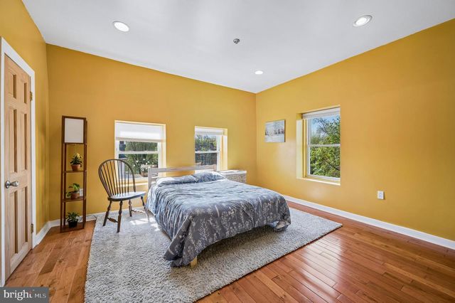 229 W HANSBERRY ST, Philadelphia, PA 19144