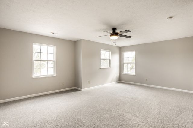 11367 Seabiscuit Drive, Noblesville, IN 46060