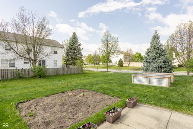 11367 Seabiscuit Drive, Noblesville, IN 46060