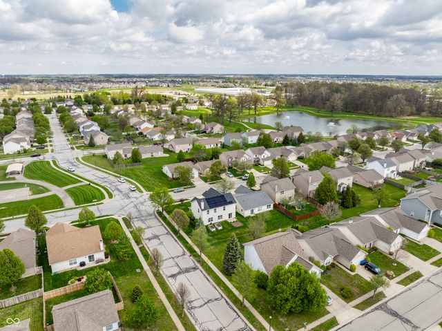 11367 Seabiscuit Drive, Noblesville, IN 46060