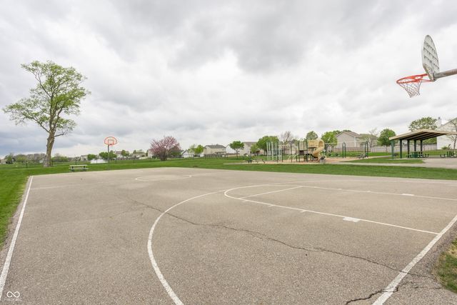 11367 Seabiscuit Drive, Noblesville, IN 46060