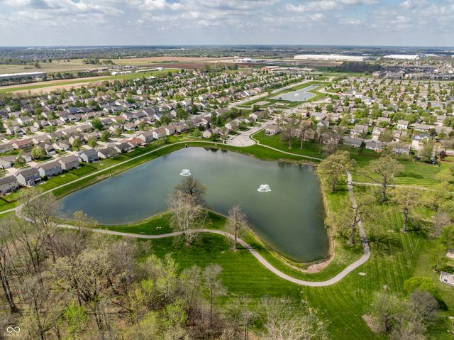 11367 Seabiscuit Drive, Noblesville, IN 46060