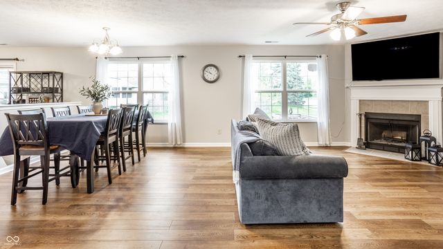 11367 Seabiscuit Drive, Noblesville, IN 46060