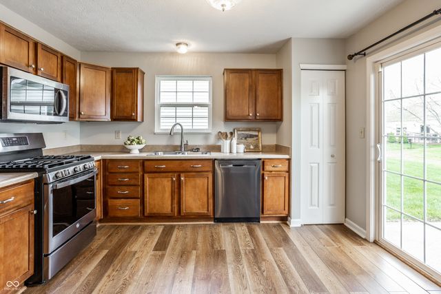 11367 Seabiscuit Drive, Noblesville, IN 46060