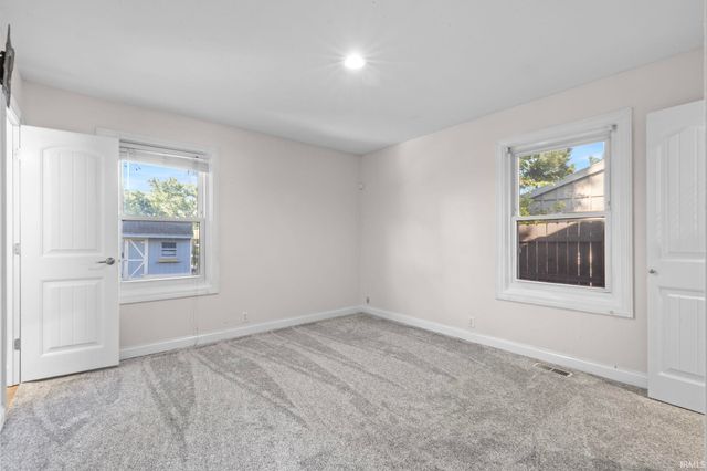 1510 Glenlake Drive, South Bend, IN 46614
