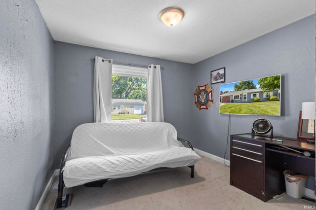 1510 Glenlake Drive, South Bend, IN 46614