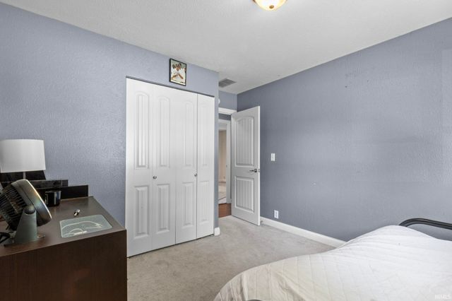 1510 Glenlake Drive, South Bend, IN 46614