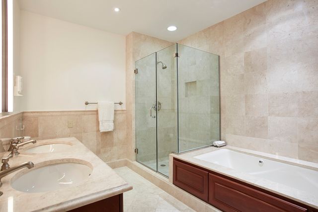 351 E 51st St Apt 11B, New York City, NY 10022