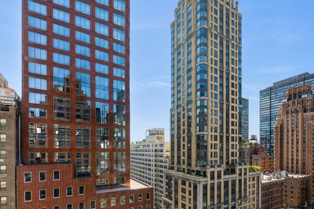 351 E 51st St Apt 11B, New York City, NY 10022