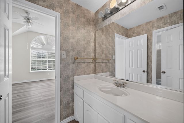 7708 Buccaneer Circle, Arlington, TX 76016