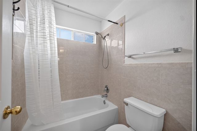 7708 Buccaneer Circle, Arlington, TX 76016