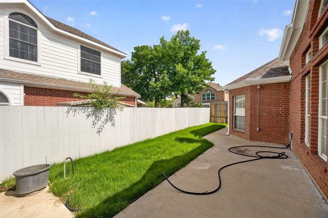 7708 Buccaneer Circle, Arlington, TX 76016