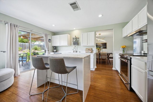 1116 Collinwood West DR, Austin, TX 78753