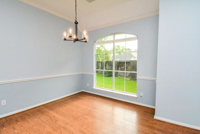 1638 Almond Brook Lane, Houston, TX 77062