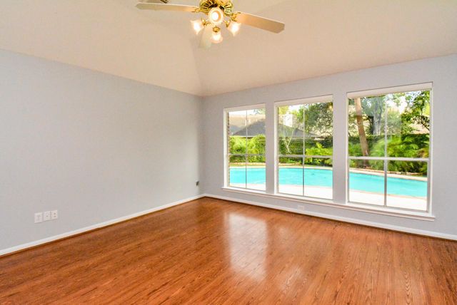 1638 Almond Brook Lane, Houston, TX 77062