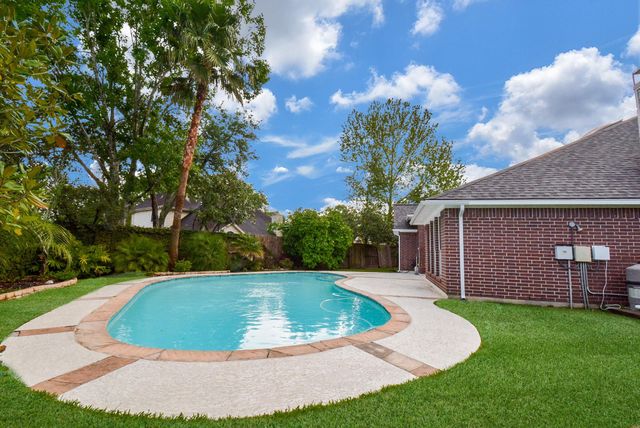 1638 Almond Brook Lane, Houston, TX 77062