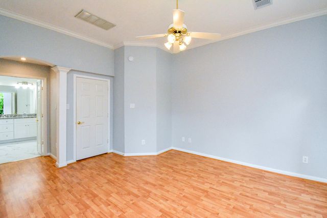 1638 Almond Brook Lane, Houston, TX 77062