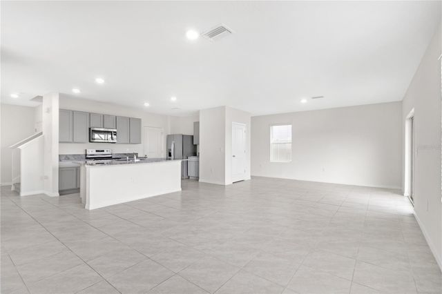 9151 FORGE BREEZE LOOP, Wesley Chapel, FL 33545