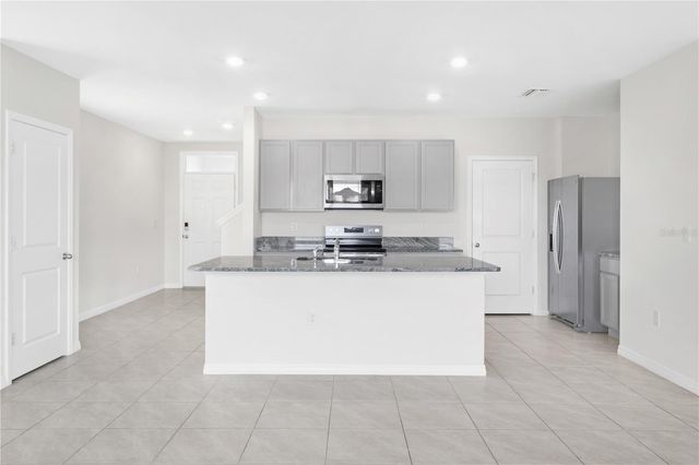 9151 FORGE BREEZE LOOP, Wesley Chapel, FL 33545