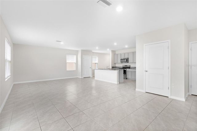 9151 FORGE BREEZE LOOP, Wesley Chapel, FL 33545