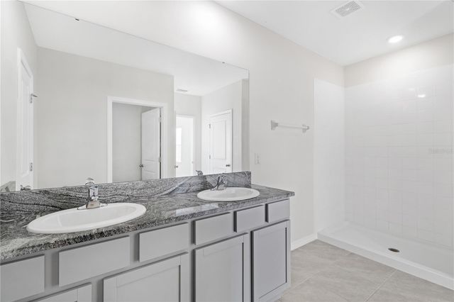 9151 FORGE BREEZE LOOP, Wesley Chapel, FL 33545