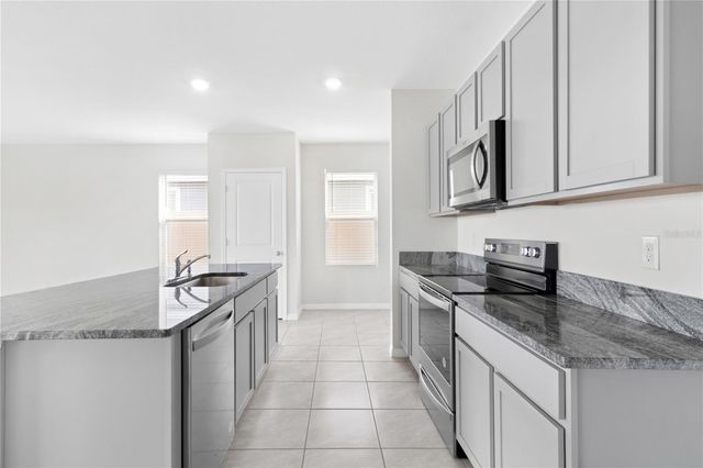 9151 FORGE BREEZE LOOP, Wesley Chapel, FL 33545