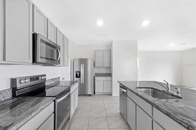 9151 FORGE BREEZE LOOP, Wesley Chapel, FL 33545