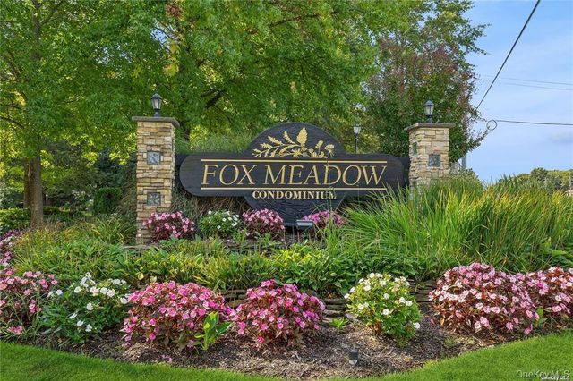 305 Sara Circle, Port Jefferson Station, NY 11776