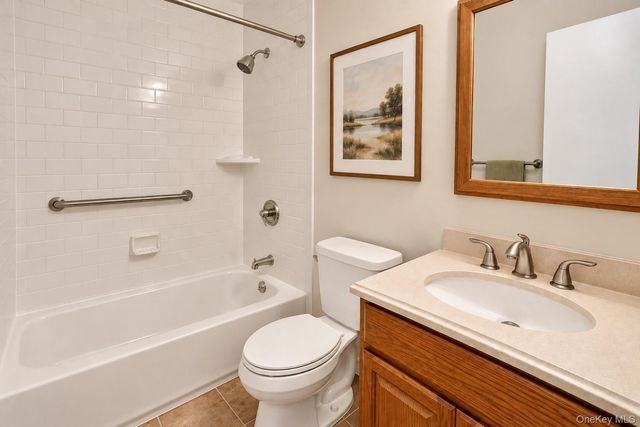 305 Sara Circle, Port Jefferson Station, NY 11776