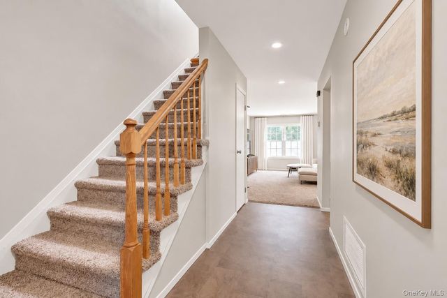 305 Sara Circle, Port Jefferson Station, NY 11776