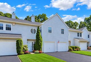 305 Sara Circle, Port Jefferson Station, NY 11776