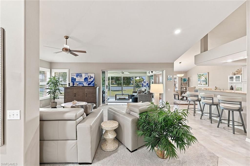 28032 Cavendish CT 5503, BONITA SPRINGS, FL 34135 — photo 2