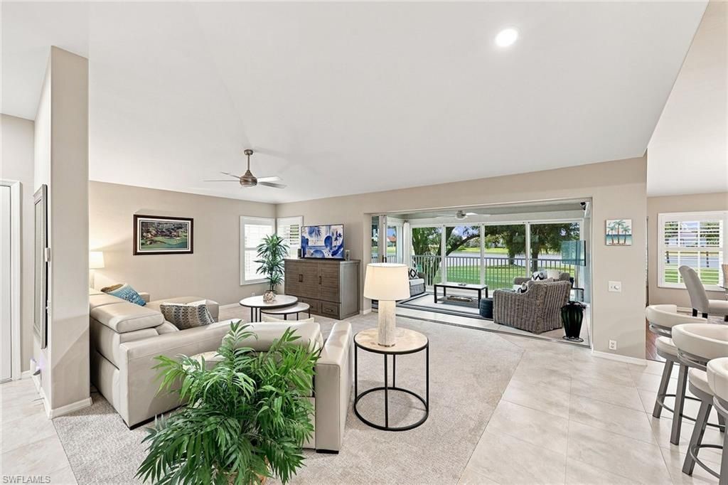 28032 Cavendish CT 5503, BONITA SPRINGS, FL 34135 — photo 3